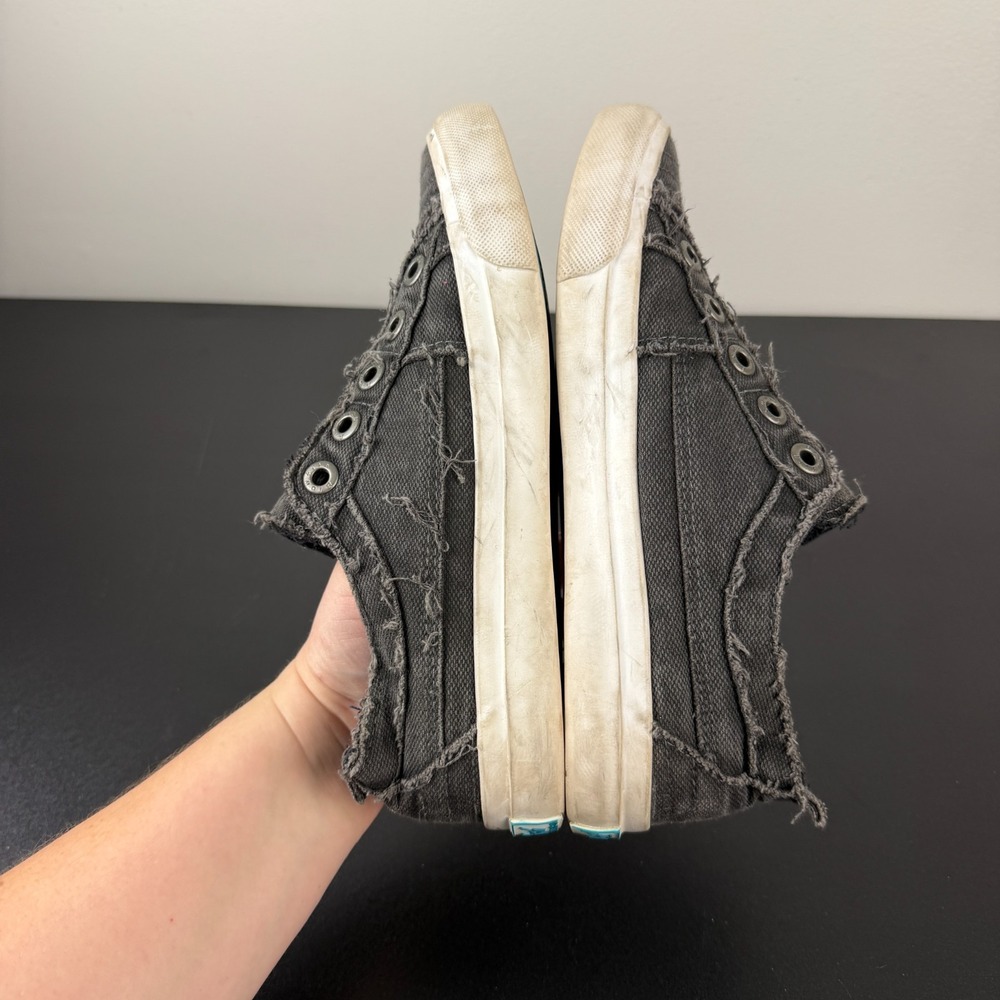 Blowfish Malibu Play Sneakers Women 7.5/8 Black Canvas Distressed Casual Slip On - Picture 10 of 12